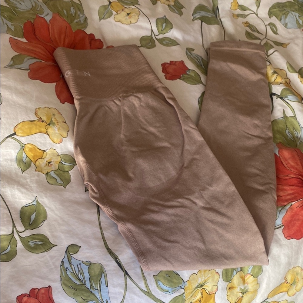 Nvtgn leggings S